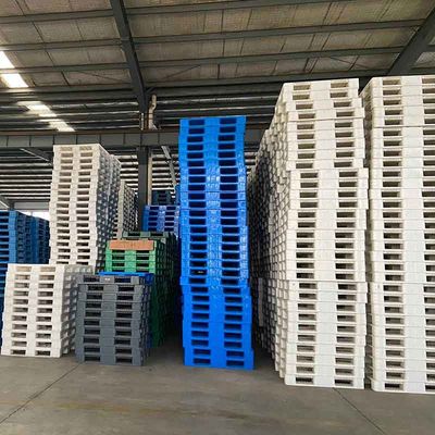 Pallet nhựa Euro một mặt nhẹ hợp vệ sinh 1100X1100X125mm